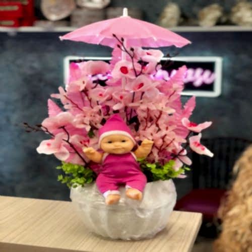 Şemsiyeli Kız Bebek