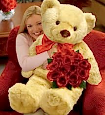 120 cm Dev Ayıcık Ve Kuçak Dolusu Güller